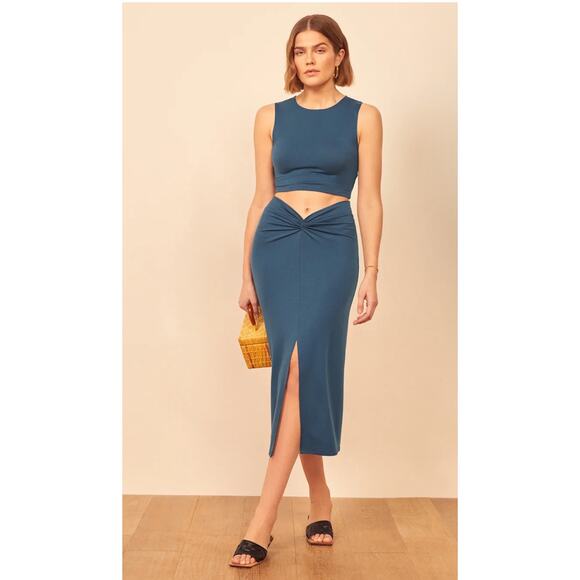 NWT REFORMATION Rylan Knit Two Piece Sleeveless Top Long Skirt Set Blue Size L - Picture 3 of 12